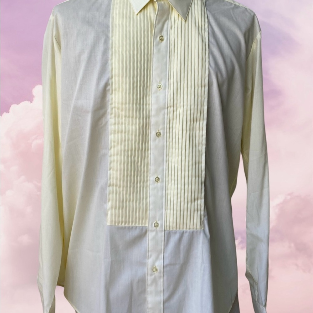Unisex Light Yellow Pleated Tuxedo Shirt Size Large Easy Care Wrinkle Resistant